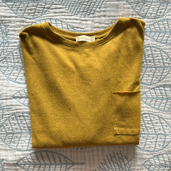 Altar'd State Tops - Altar'd State Top Medium Mustard Yellow Boxy Pocket Tee Short Sleeve Shirt Women